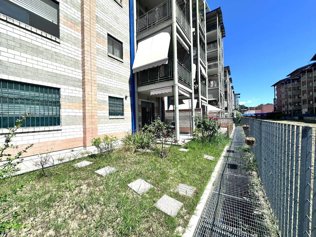Appartamento a Alba in Viale Piero Masera, 24 - Foto 2