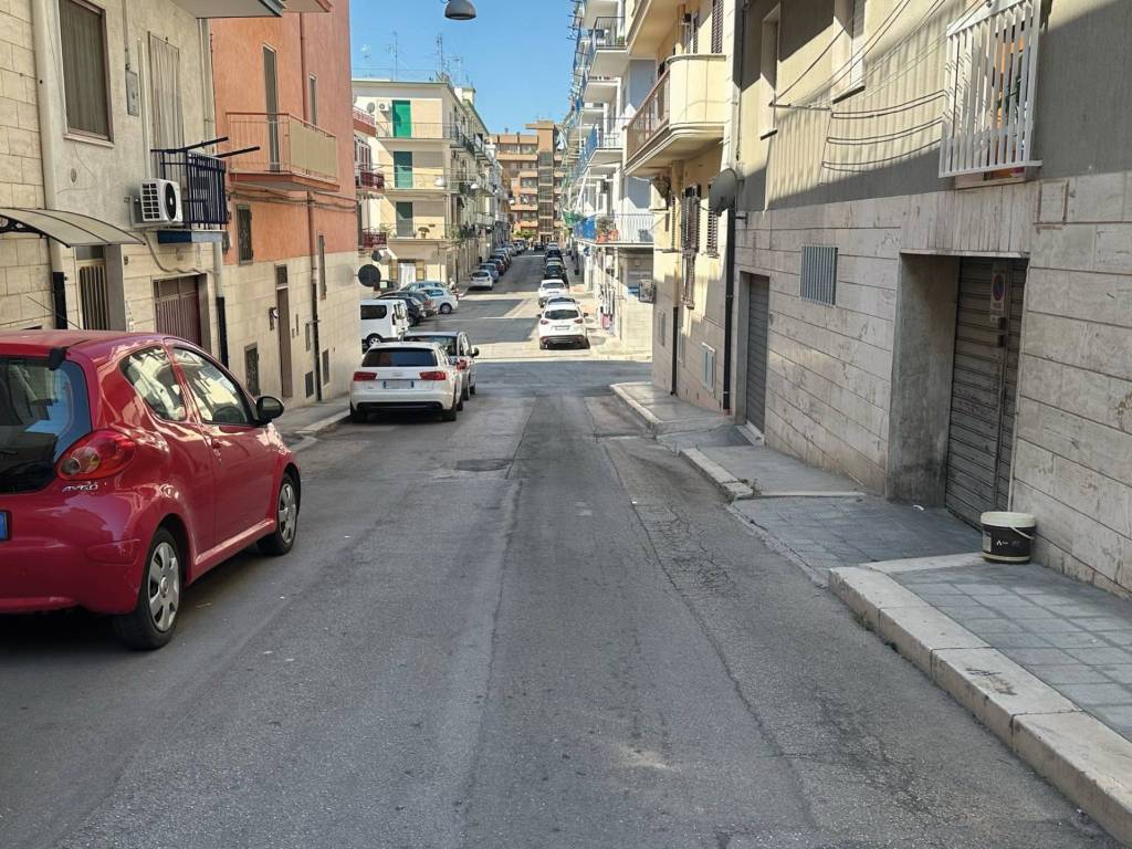 Box / garage a Manfredonia in Via Giuseppe Mazzini - Foto 2