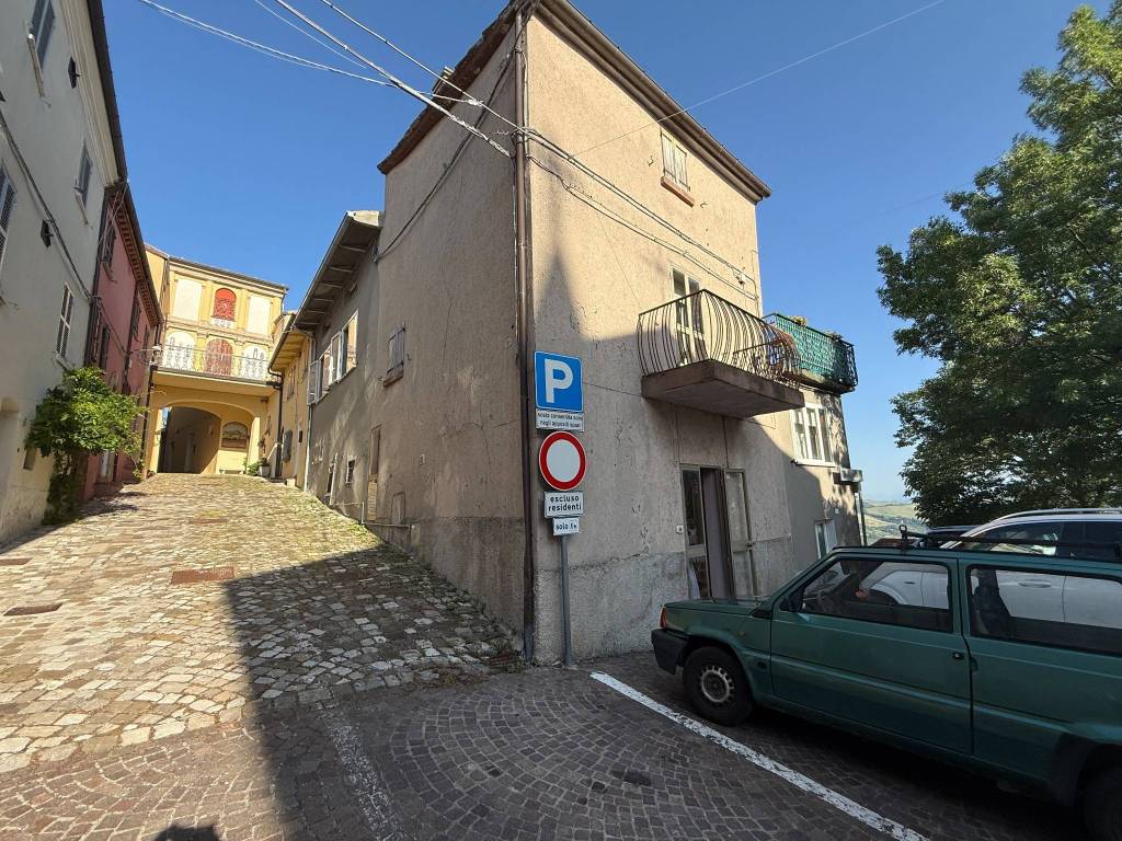 Casa indipendente a Sassofeltrio in Via Angelo Battelli - Foto 2