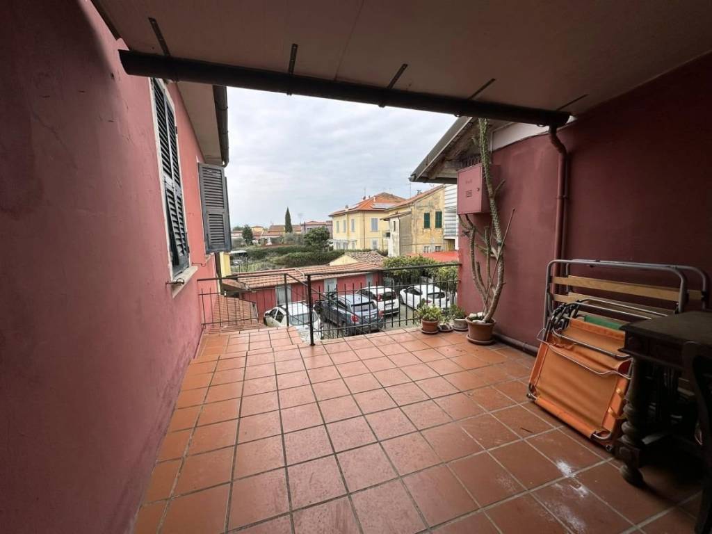 Appartamento a Sarzana in Via Emilia - Foto 4