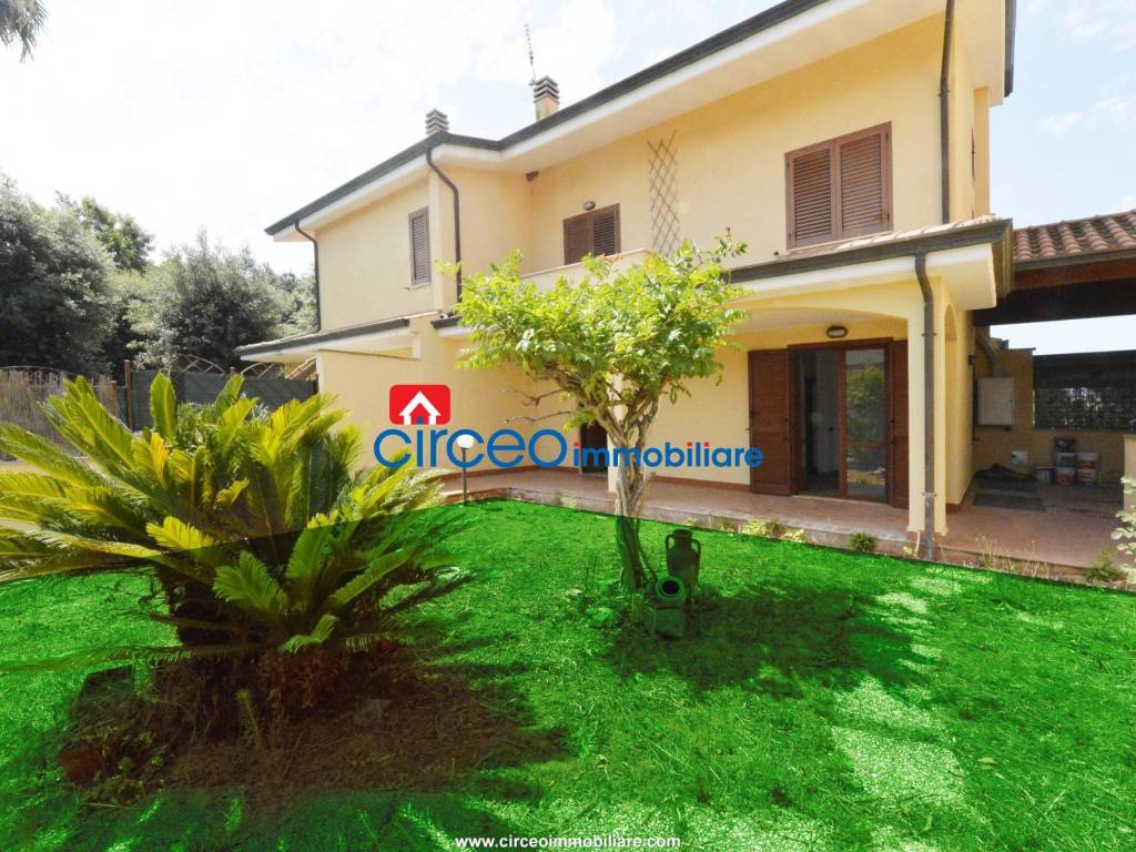 Villetta a schiera a Sabaudia in Strada Migliara 47 Destra - Foto 3