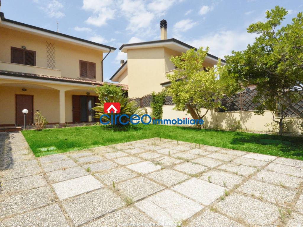 Villetta a schiera a Sabaudia in Strada Migliara 47 Destra - Foto 5