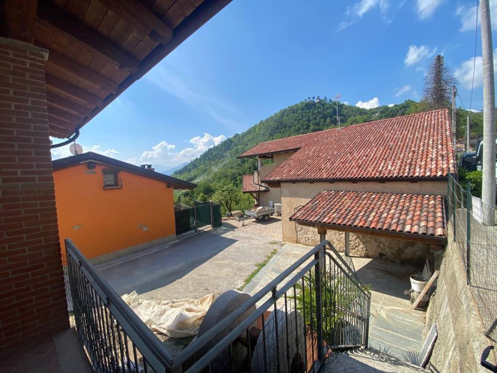 Casa indipendente a Vignolo in Via della Villa, 41 - Foto 2