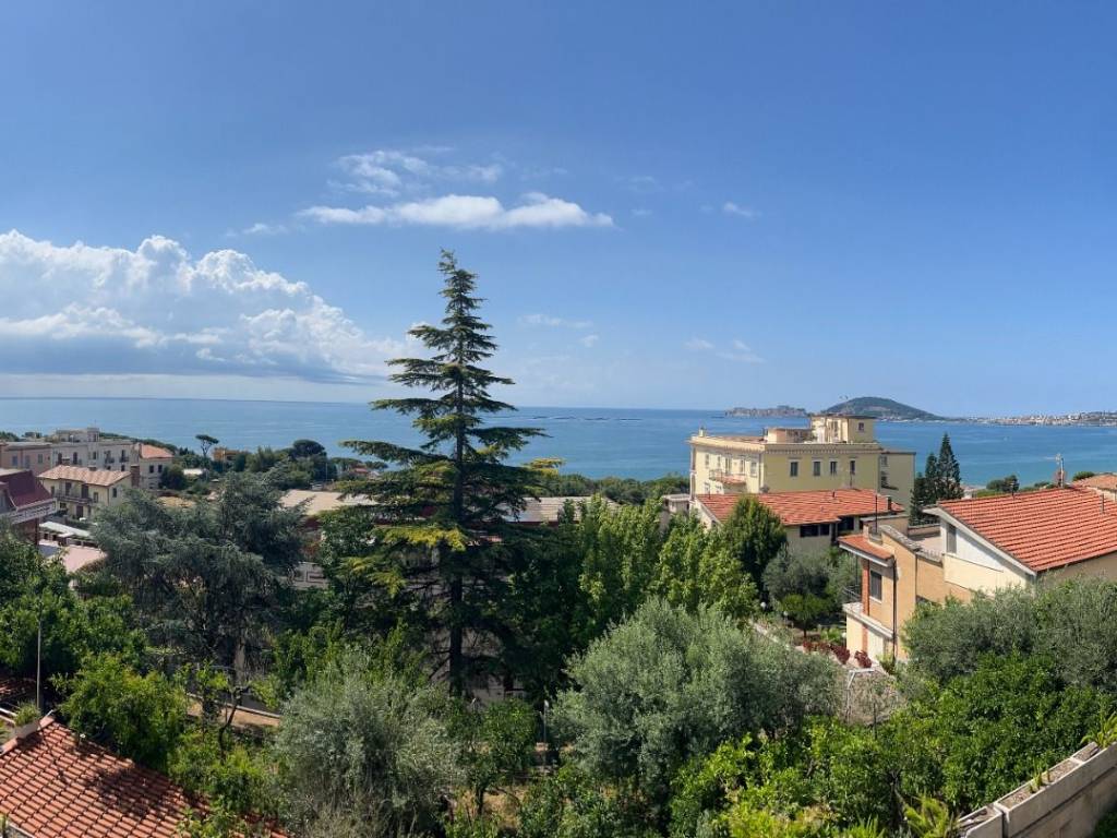 Villa a Formia in Via Remigio Paone, 7 - Foto 4