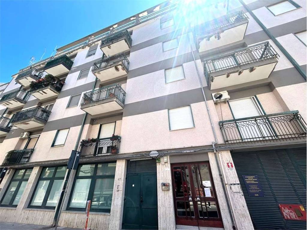 Appartamento a Brindisi in Via Romolo, 69 - Foto 2