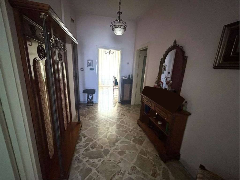 Appartamento a Brindisi in Via Romolo, 69 - Foto 3