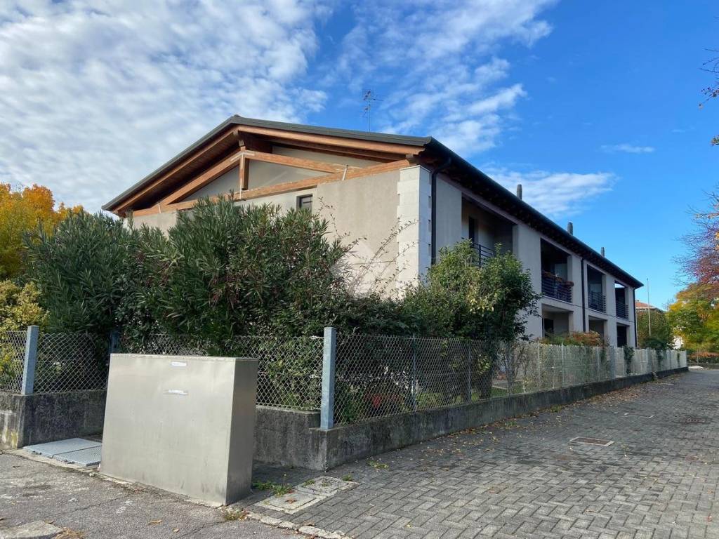 Appartamento a Vedelago in Via Pietro Damini, 32 - Foto 2