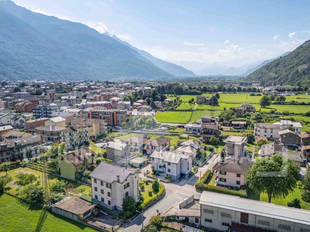 Villa a Morbegno in Via Ligari, 49 - Foto 2