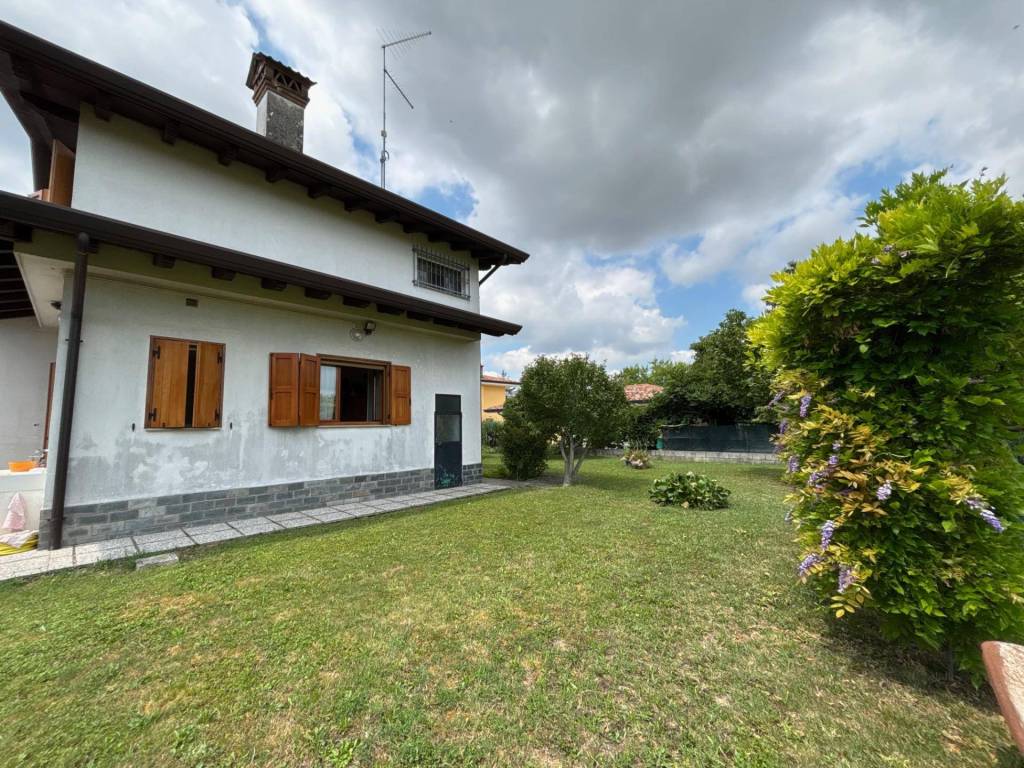 Villa a Carlino - Foto 3