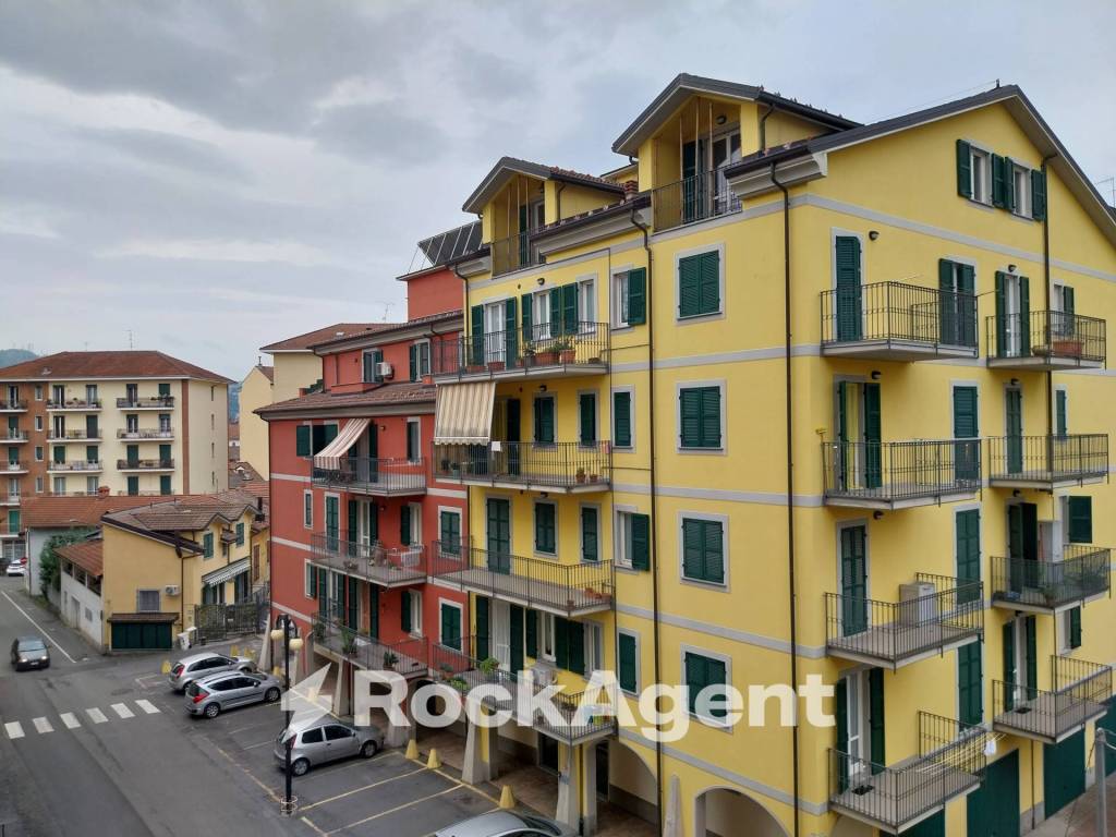 Appartamento a Acqui terme in Via Schiappadoglie, 14 - Foto 2
