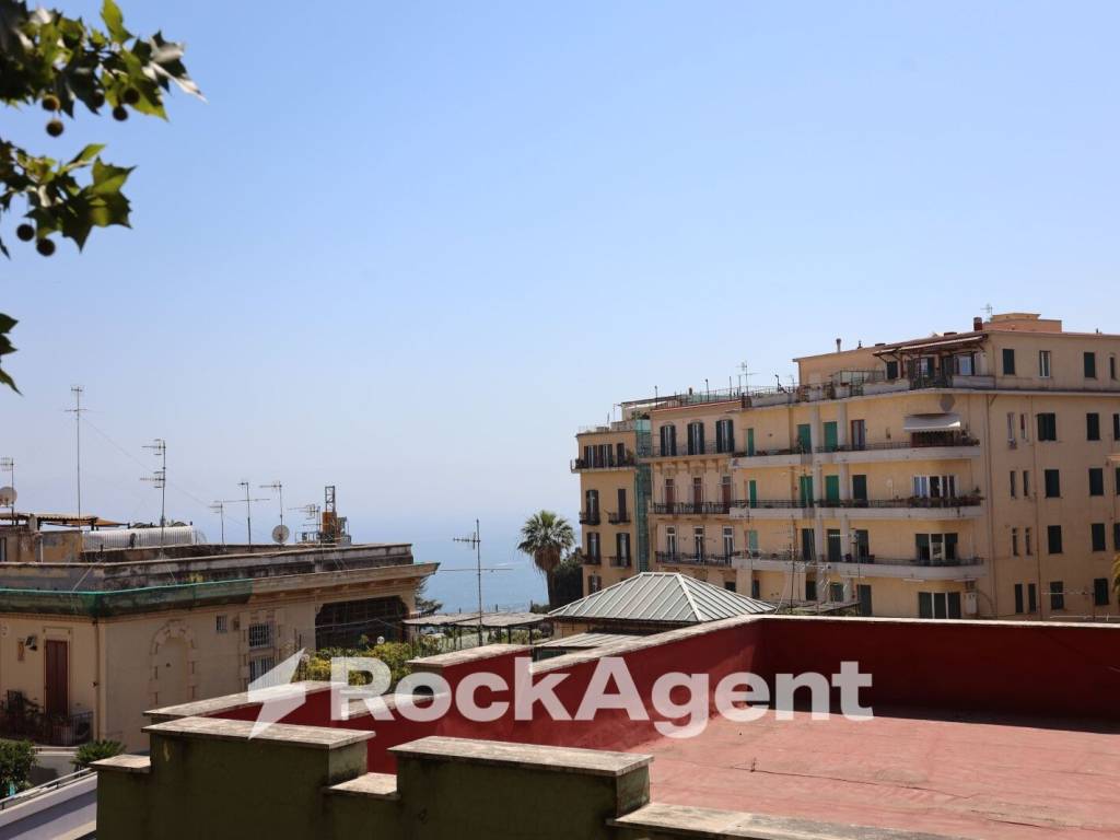 Appartamento a Napoli in Via Luigia Sanfelice, 7 - Foto 2