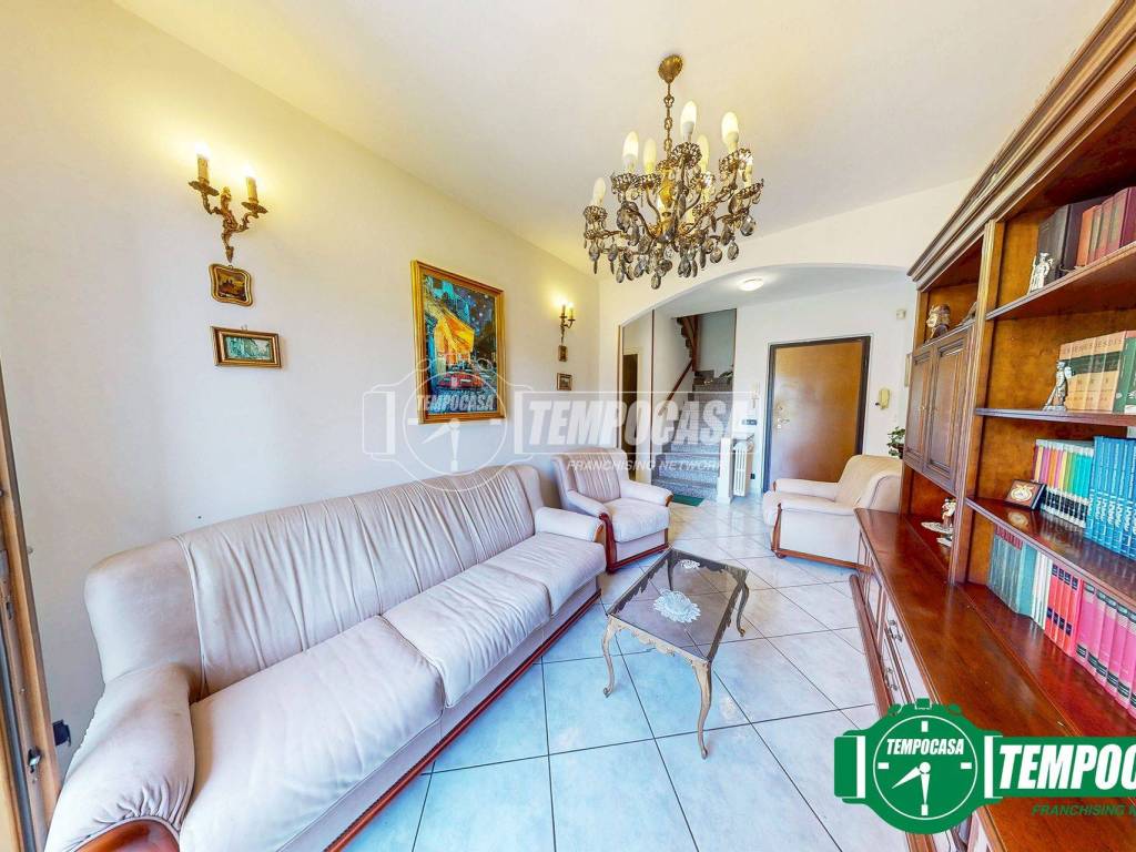 Appartamento a Novi ligure in Via Giuseppe Verdi 132/A - Foto 3