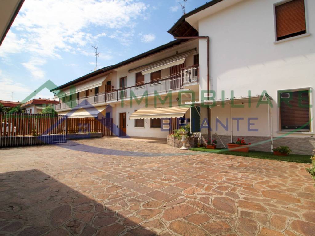Casa indipendente a Casorate sempione in Via 25 Aprile - Foto 3