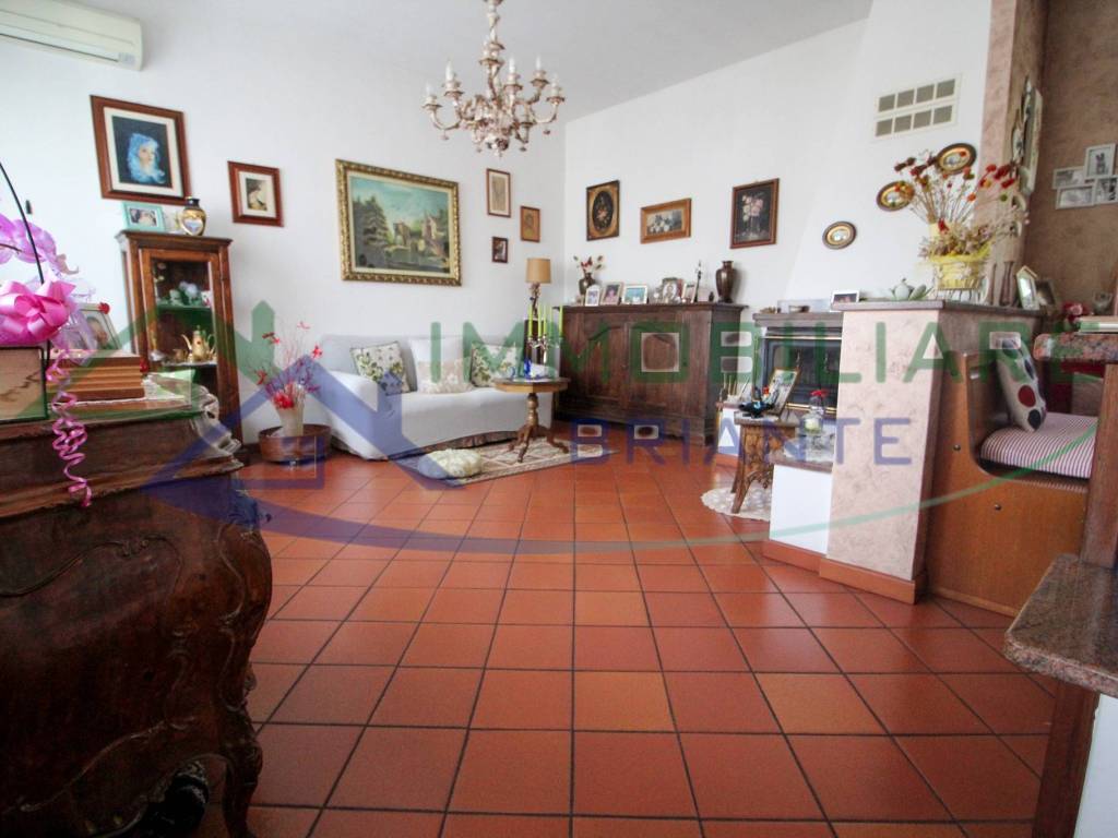 Casa indipendente a Casorate sempione in Via 25 Aprile - Foto 4