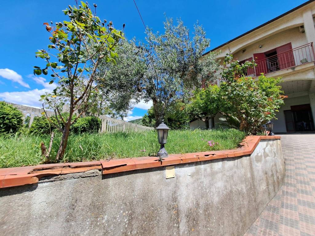 Villa a Sant'agata de' goti in Piazza Trieste - Foto 3