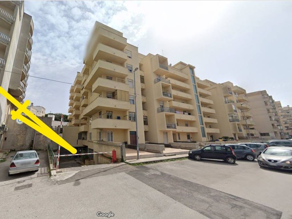 Box / garage a Martina franca in Via della Resistenza - Foto 3