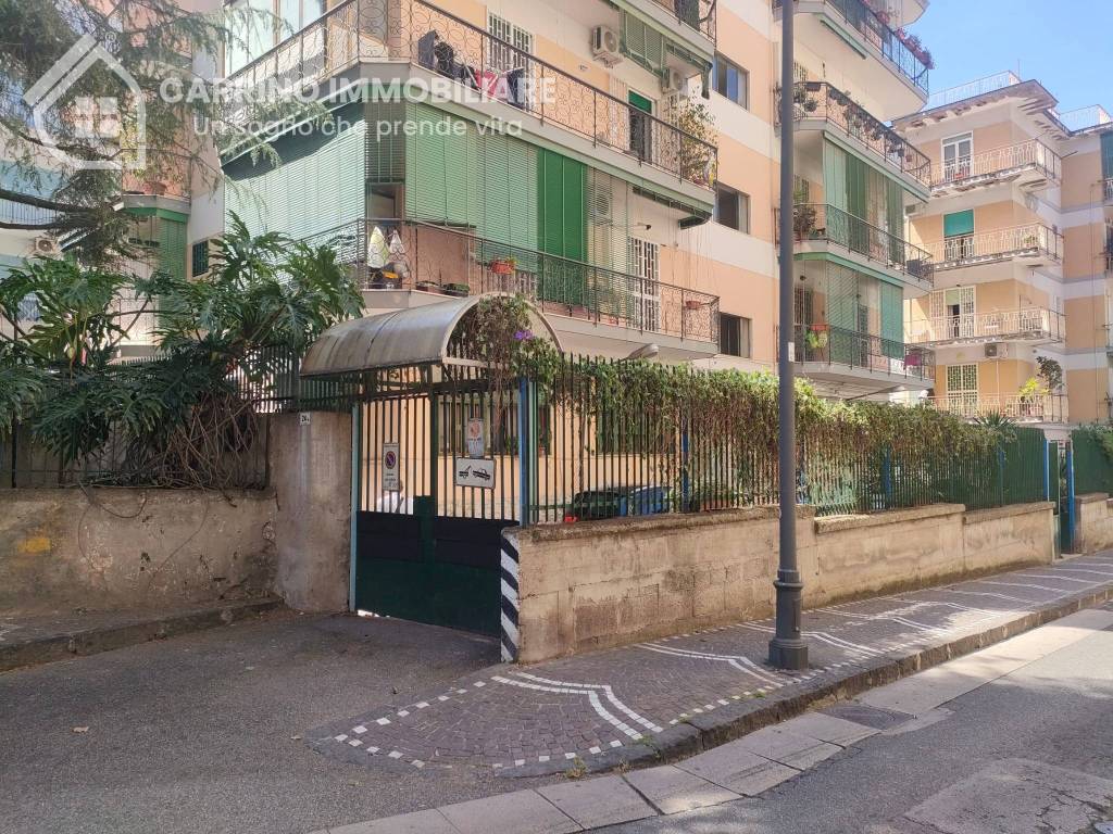 Appartamento a Portici in Via Casa Conte, 24 - Foto 2