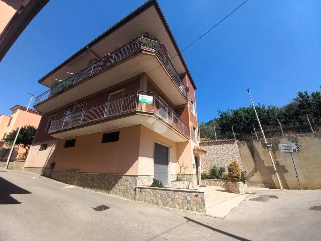 Appartamento a Santa maria a vico in Via Maielli, 19 - Foto 2