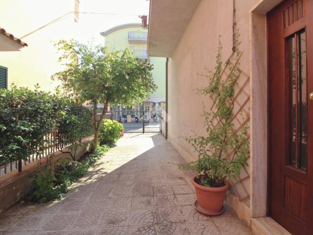 Appartamento a Giulianova in Via Trieste, 113 - Foto 2