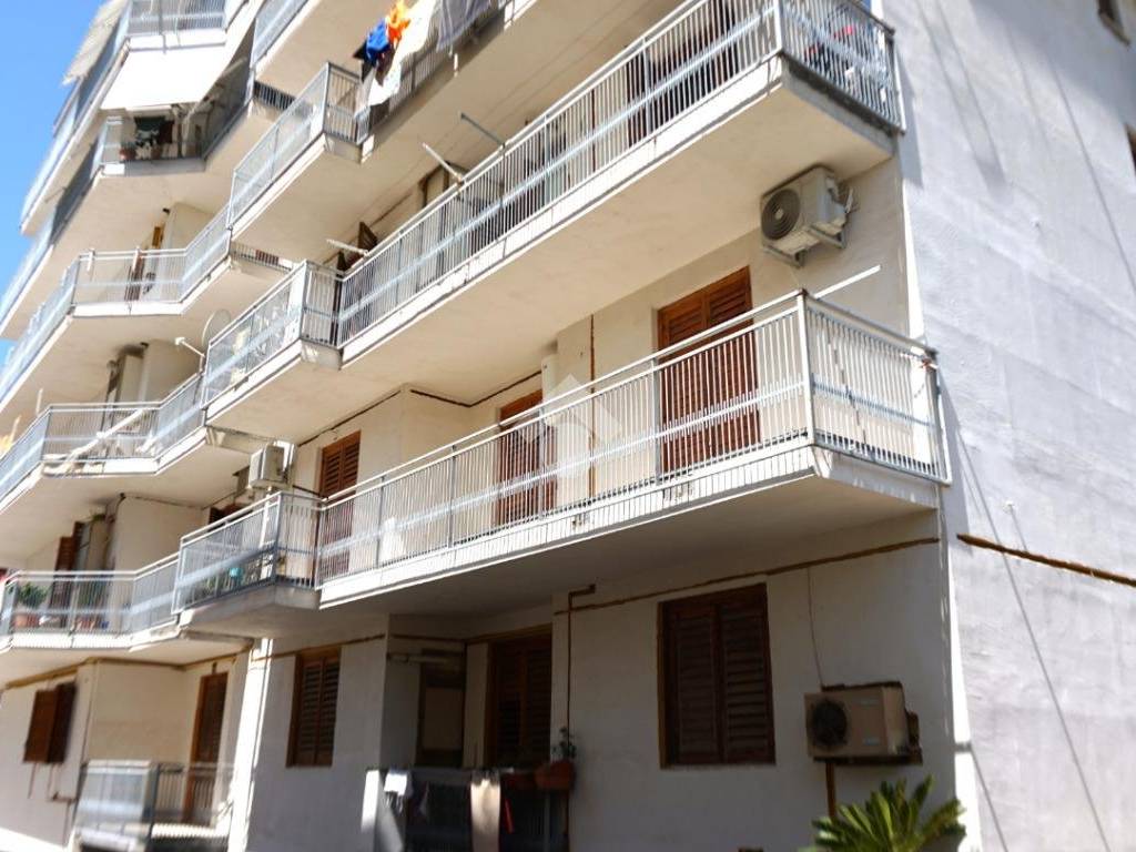Appartamento a Pontecagnano faiano in Via Partenio - Foto 2