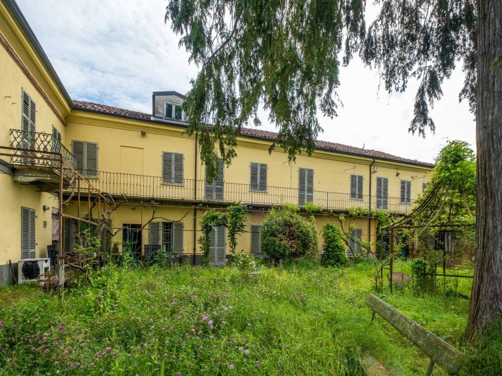 Casa indipendente a Gassino torinese in strada gassino bardassano, 13 - Foto 3