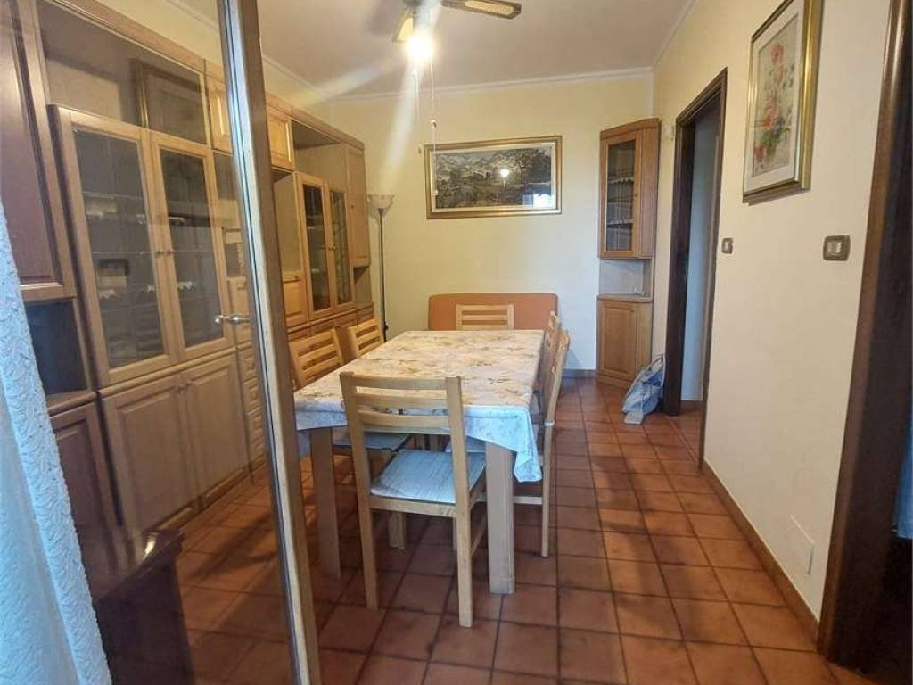 Appartamento a Orbassano in Via Frejus - Foto 4