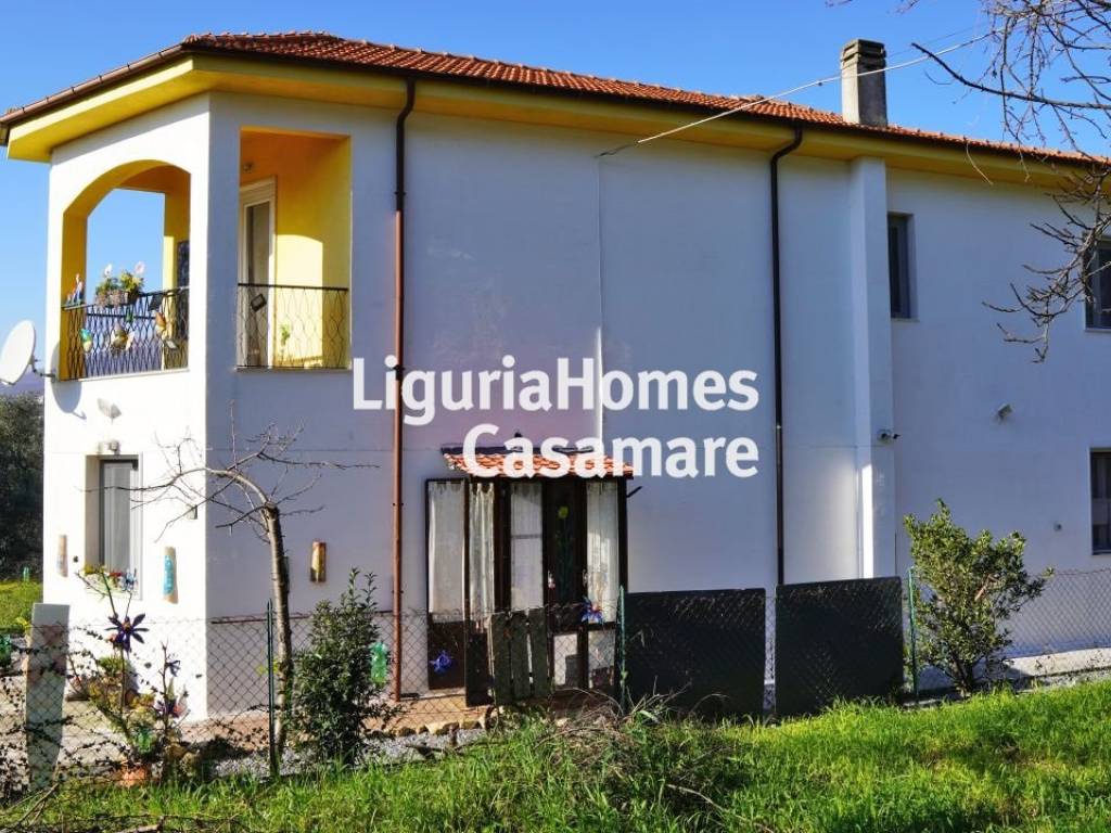 Villa a Chiusanico in Via Edmondo De Amicis, 6 - Foto 3