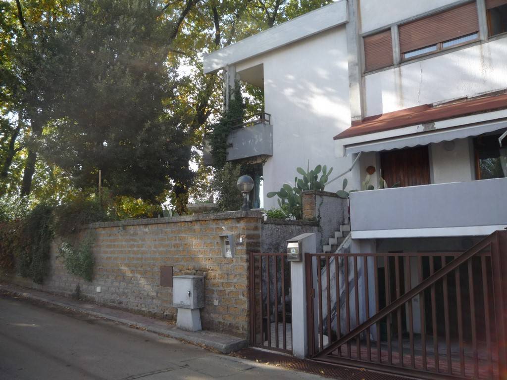 Casa indipendente a Alatri in Via dei Villini - Foto 2