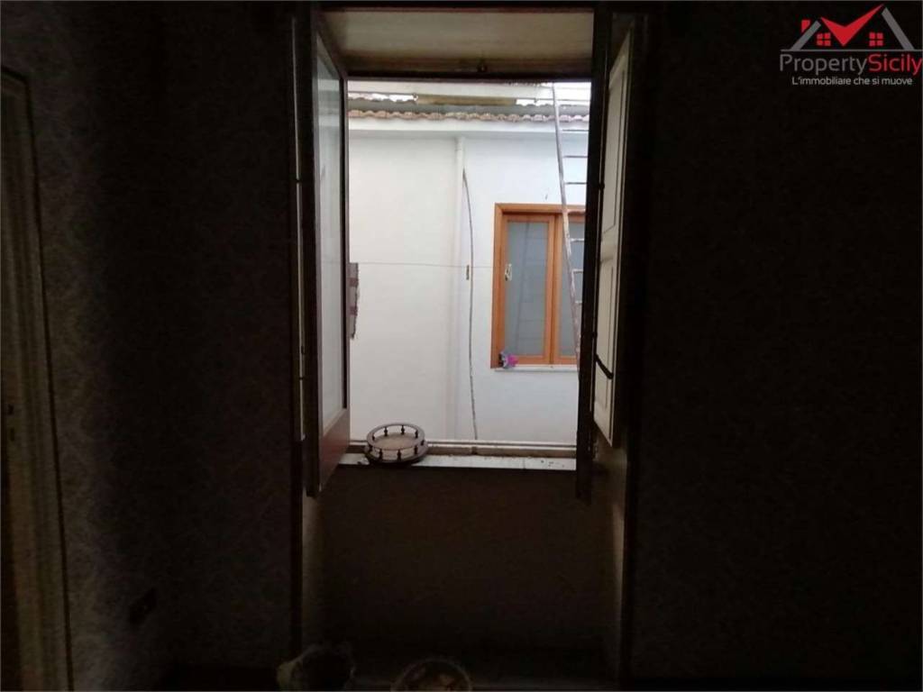 Palazzo / stabile a Naro - Foto 2