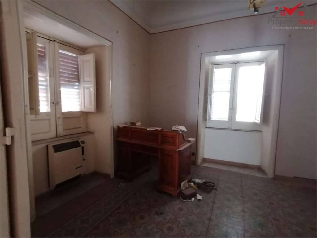 Palazzo / stabile a Naro - Foto 4