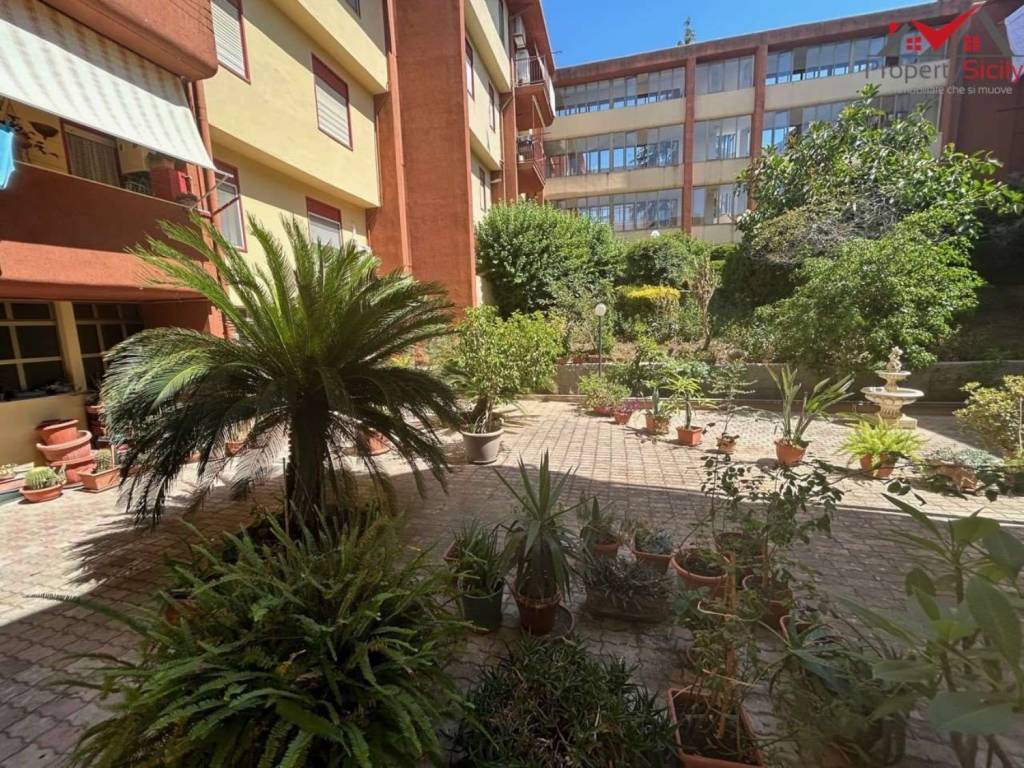 Appartamento a Agrigento in Via Alessio Di Giovanni, 41 - Foto 2