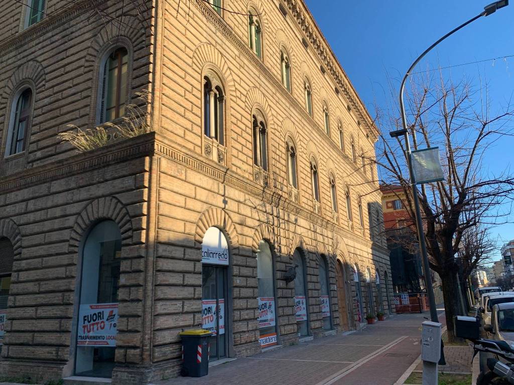 Immobile a Pescara in Viale Gabriele D'Annunzio - Foto 3