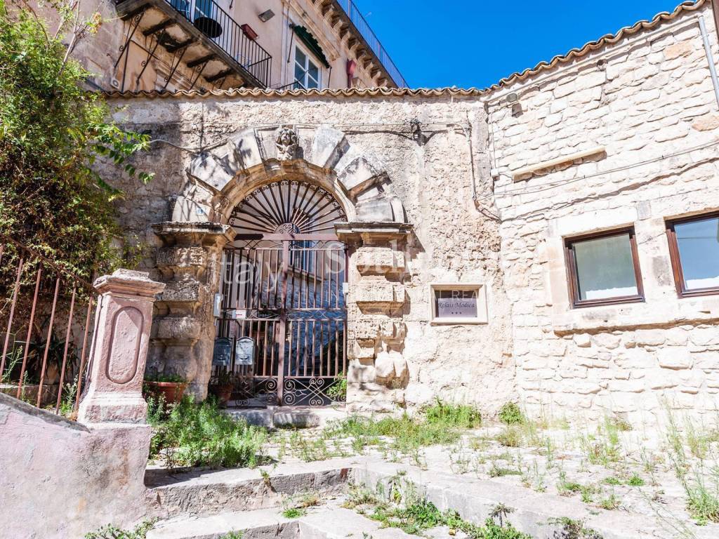 Casa indipendente a Modica in Via Campailla - Foto 2