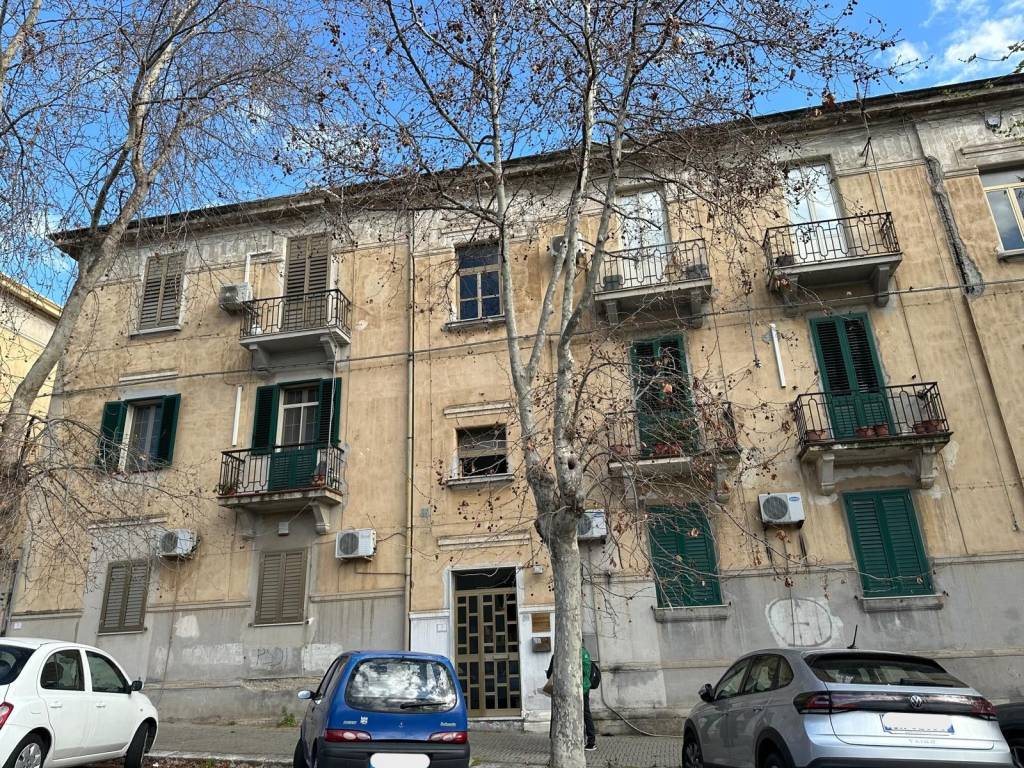Appartamento a Reggio calabria in Viale Giovanni Amendola - Foto 2