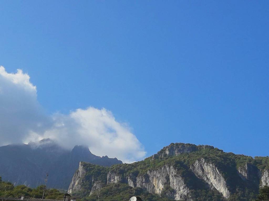 Terreno a Ballabio in Via Fiume - Foto 2