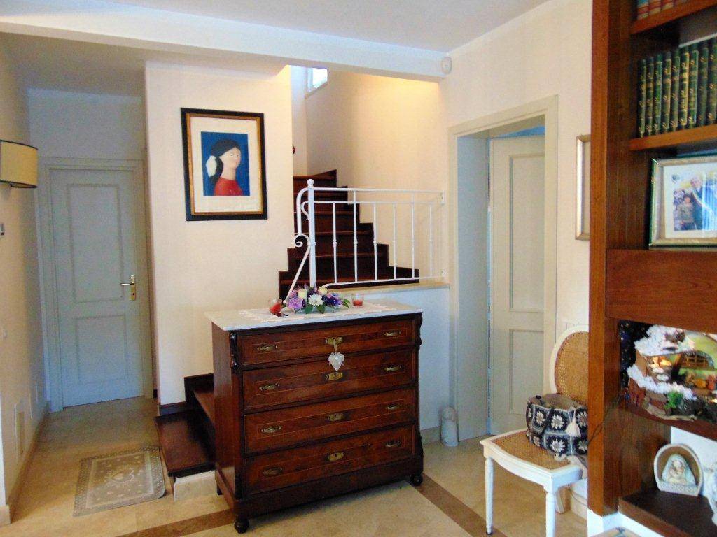 Villa a Forte dei marmi in Via G. Agnelli, 63 - Foto 3