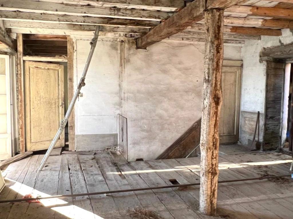 Casa indipendente a Cossogno in Via Vittorio Emanuele, 2 - Foto 5
