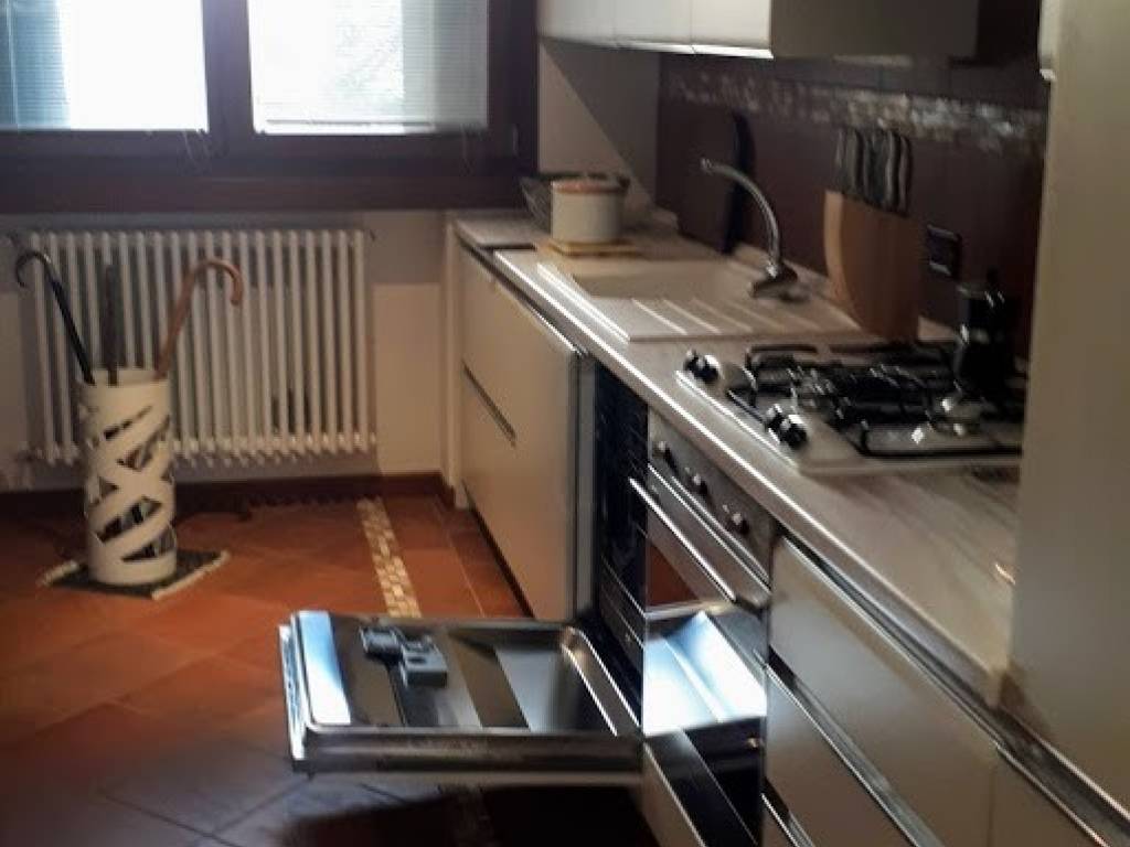 Appartamento a Bussolengo in Via Azzolini - Foto 5