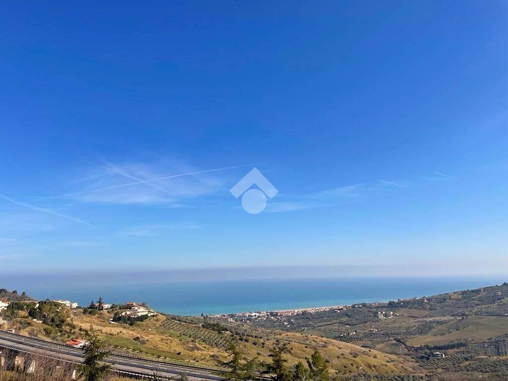 Villetta a schiera a Vasto in VIA LUIGI CARDONE - Foto 5