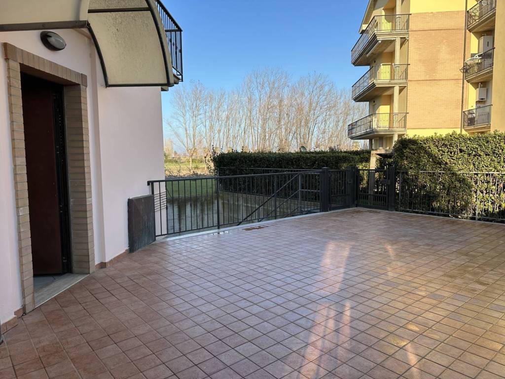 Appartamento a Martinsicuro in Via Tamerici - Foto 2