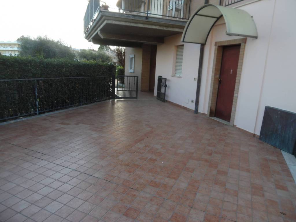 Appartamento a Martinsicuro in Via Tamerici - Foto 3