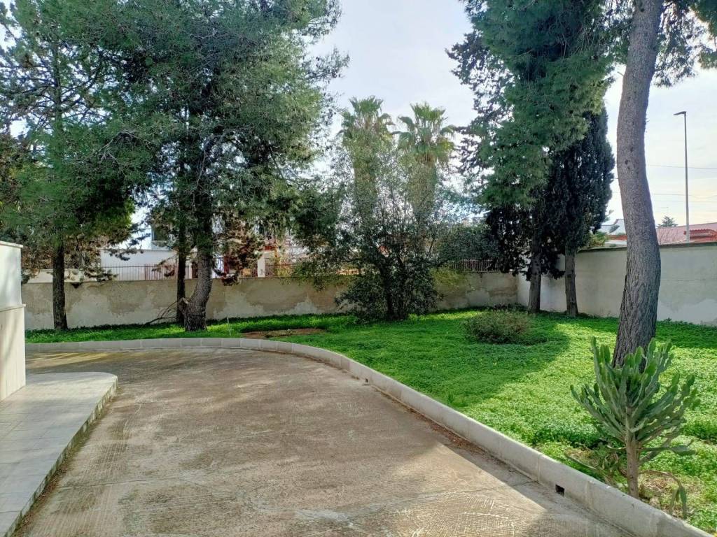 Villa a Taranto in Via Lucio Ridenti, 6 - Foto 5