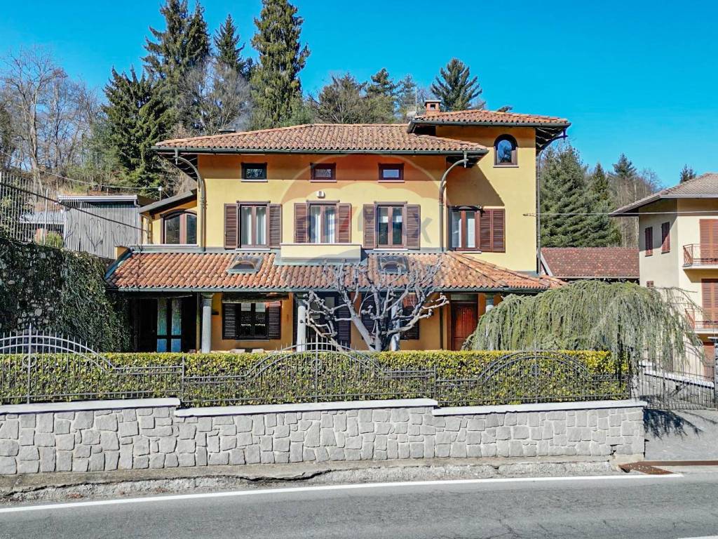 Villa a Valdilana in Via Provinciale, 33 - Foto 2