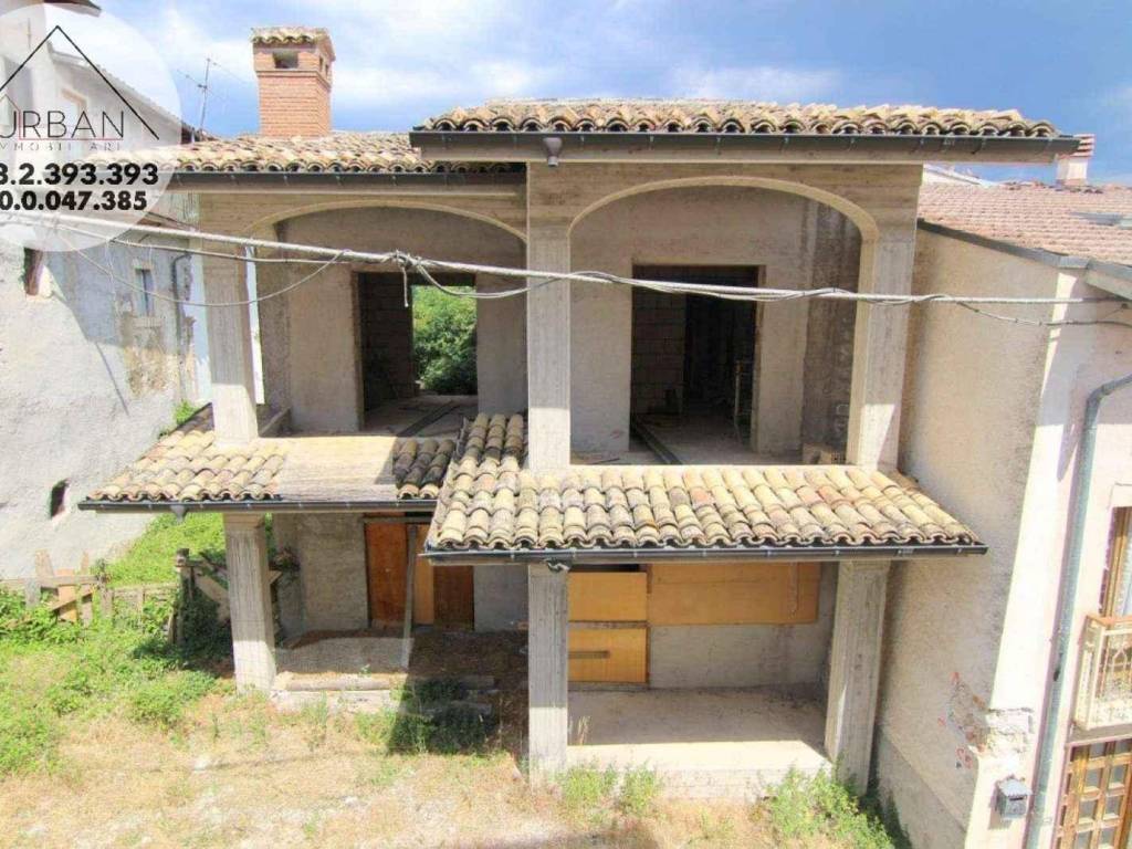 Casa indipendente a Scoppito in Via Amiternum, 761 - Foto 2