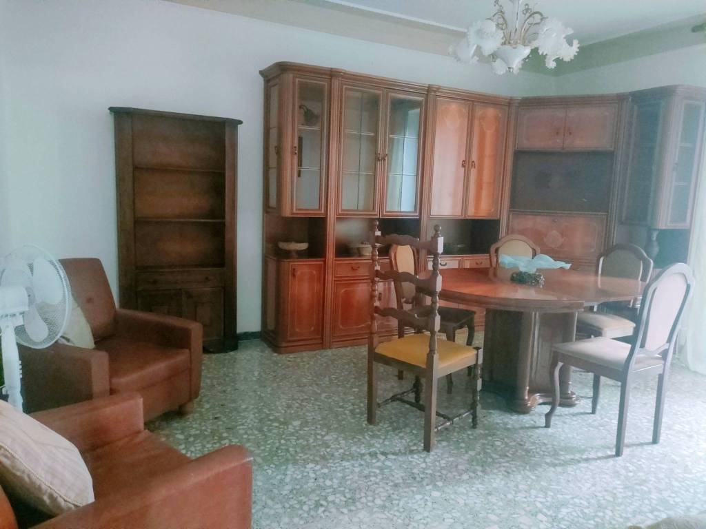 Casa indipendente a Bova marina in Via Vena - Foto 3