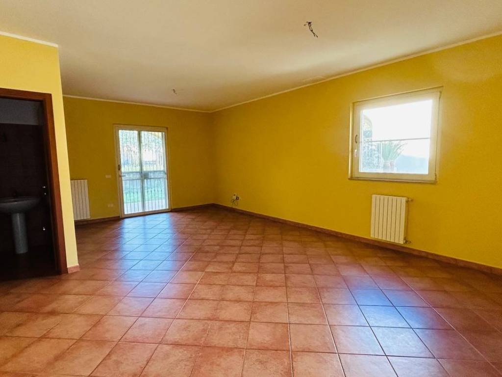 Villa a Lamezia terme in Via Maria Luzzo - Foto 3