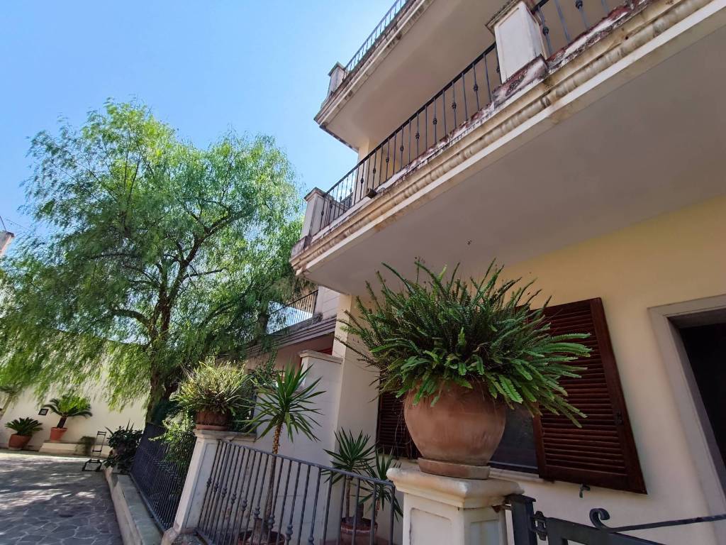 Casa indipendente a Lecce in Via Attilio Biasco - Foto 2