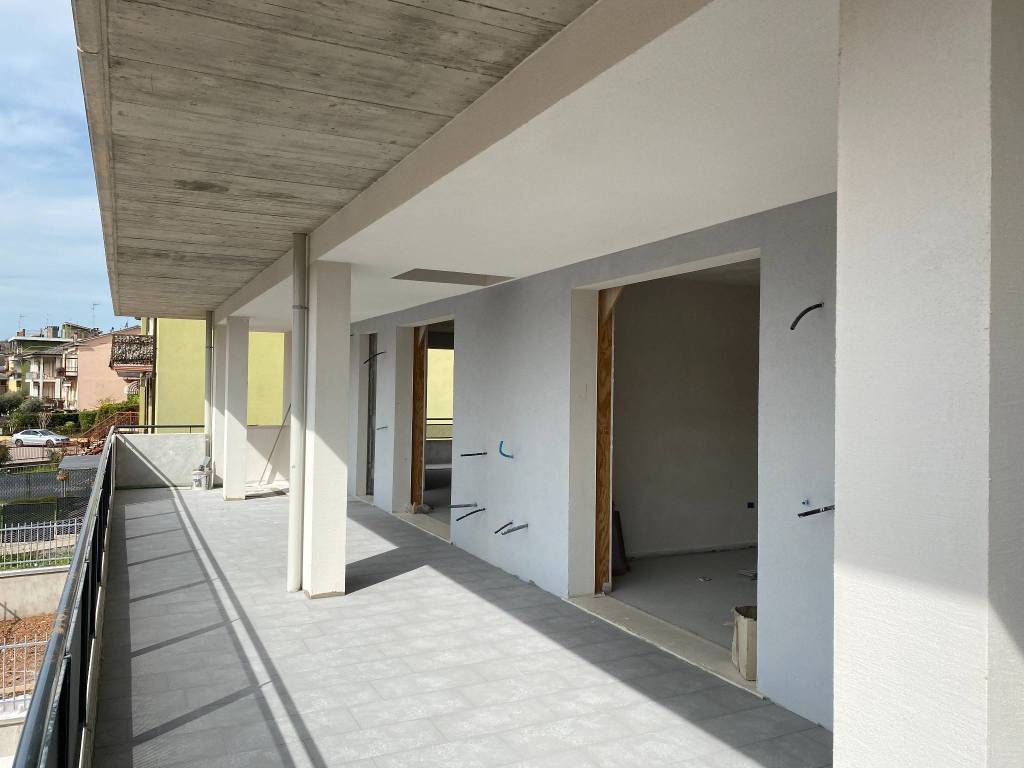 Appartamento a Valeggio sul mincio in Via dei Partigiani - Foto 2