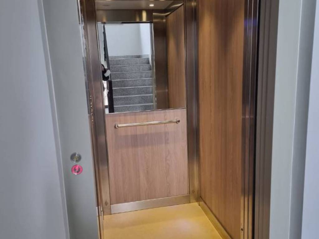 Appartamento a Cesa in Via Giacomo Matteotti - Foto 2