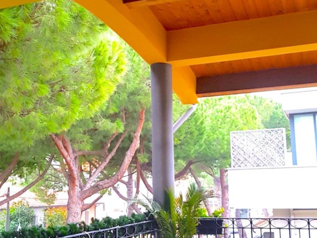 Appartamento a Riccione in Corso Fratelli Cervi - Foto 2